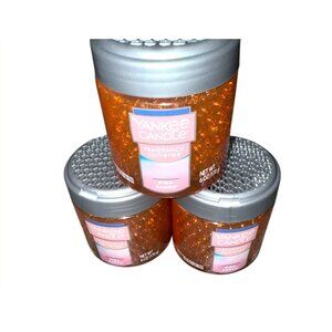 Yankee  candle  air freshener  lot 3 bottles 6 oz for each